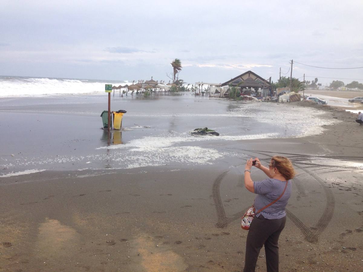Playa de Ferrara, en Torrox