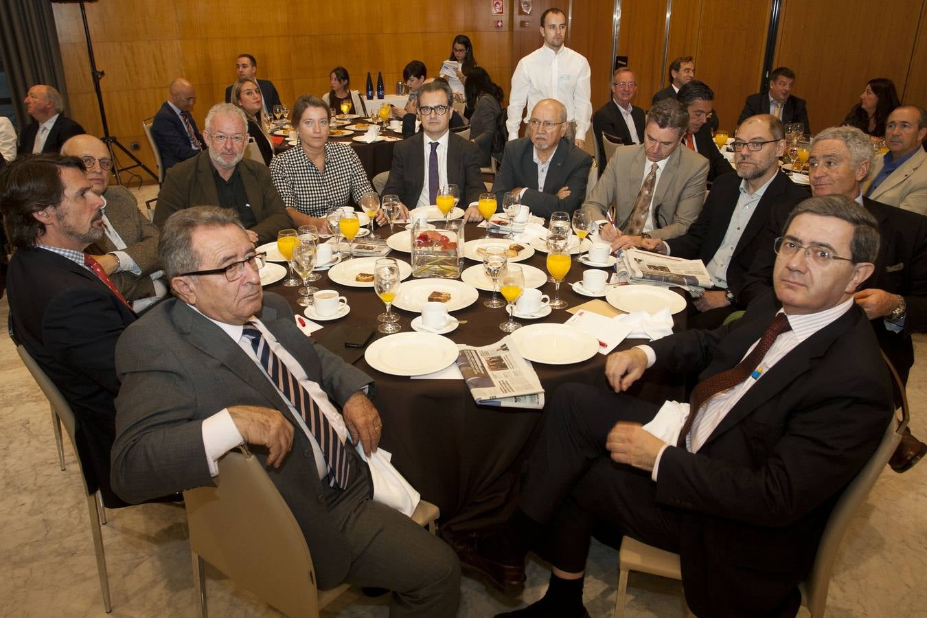 Mesas de invitados al foro de SUR &#039;Los retos de futuro&#039;