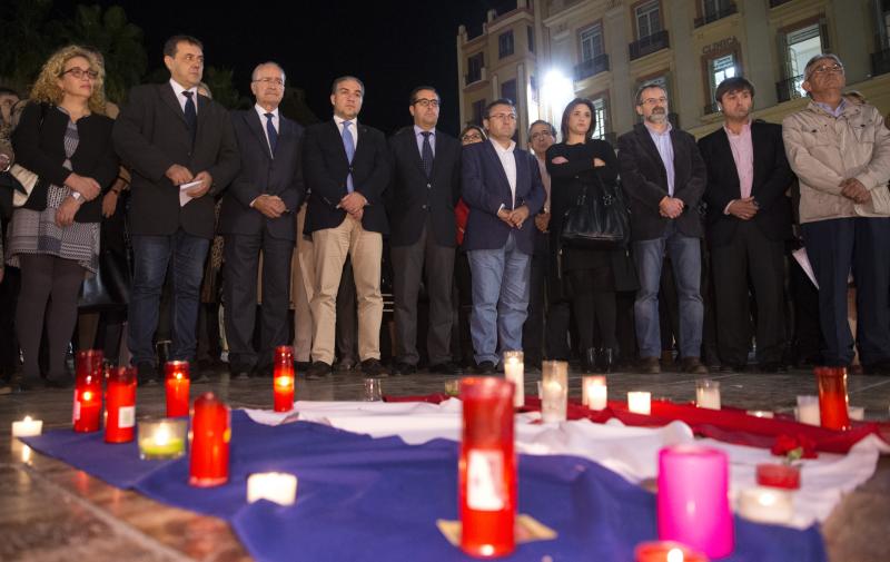 La plaza de la Constitución, en silencio por París