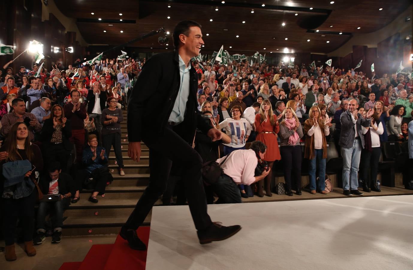 El mitin de Pedro Sánchez en Málaga, en fotos