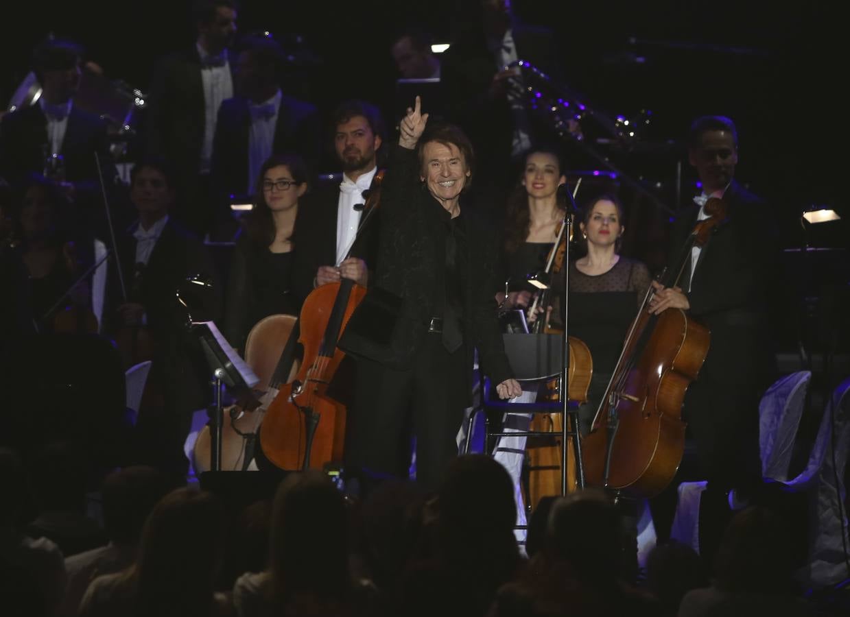 Raphael, en el Palacio de Congresos de Málaga