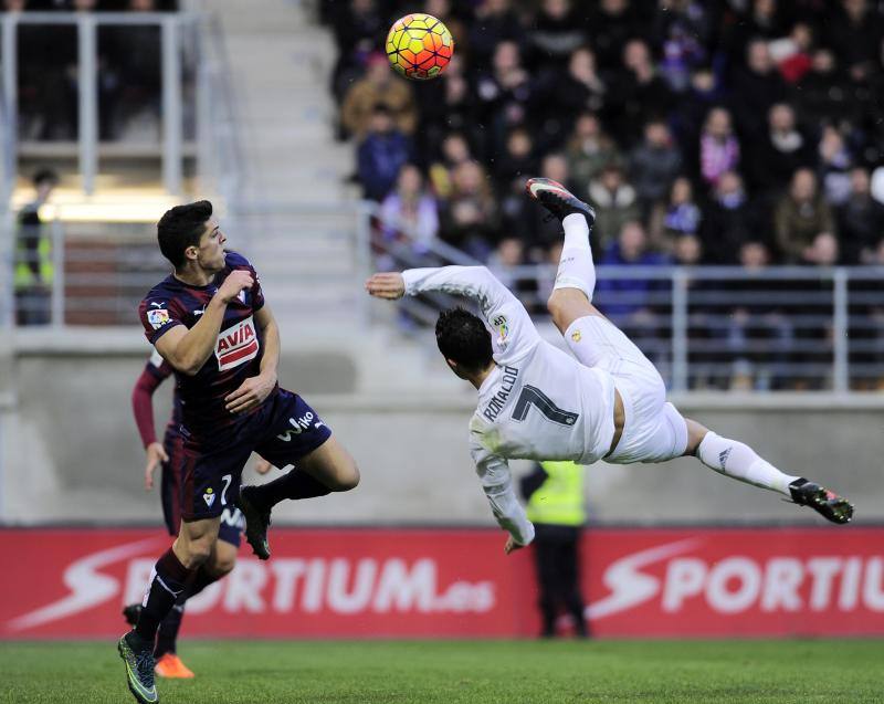 Las mejores imágenes del Eibar - Real Madrid