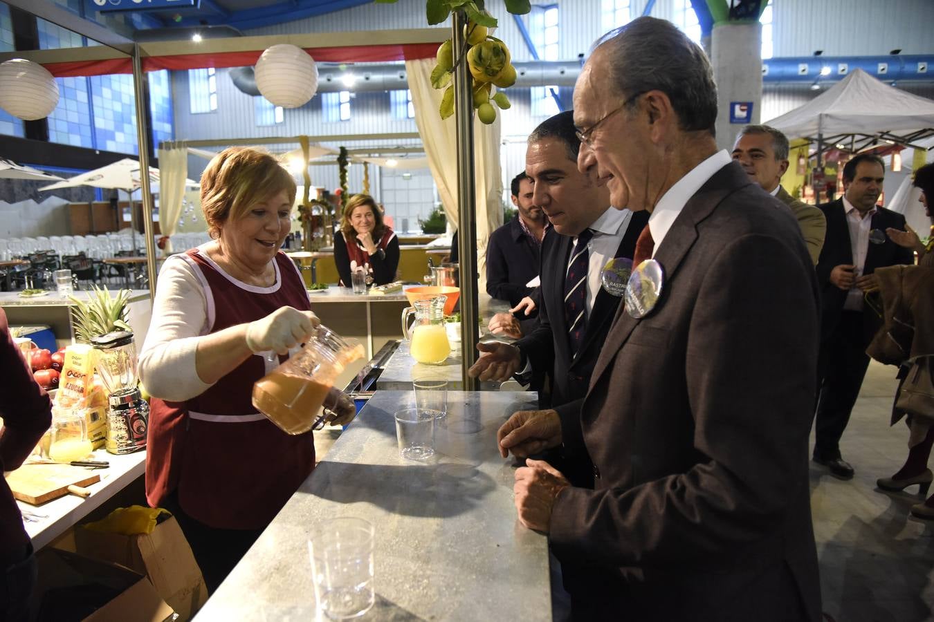 Fotos de la inauguración del Rastrillo de Nuevo Futuro