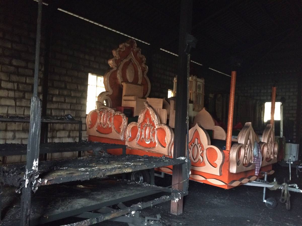 Encuentran quemadas las carrozas de los Reyes Magos de Arriate