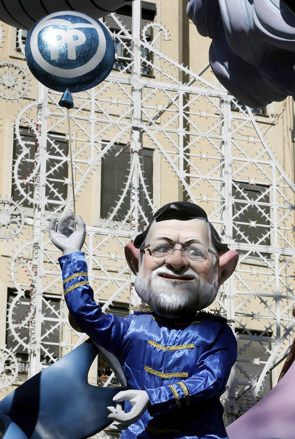 Las Fallas toman Valencia