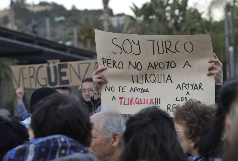 Fotos de la concentración en Málaga a favor de los refugiados