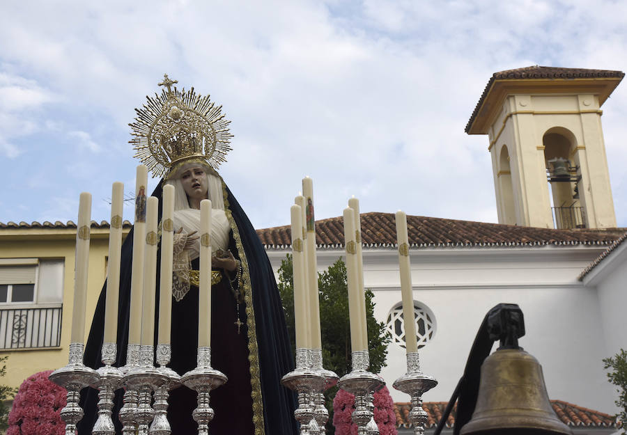 Fotos de los traslados y procesiones del Viernes de Dolores 2016 (I)