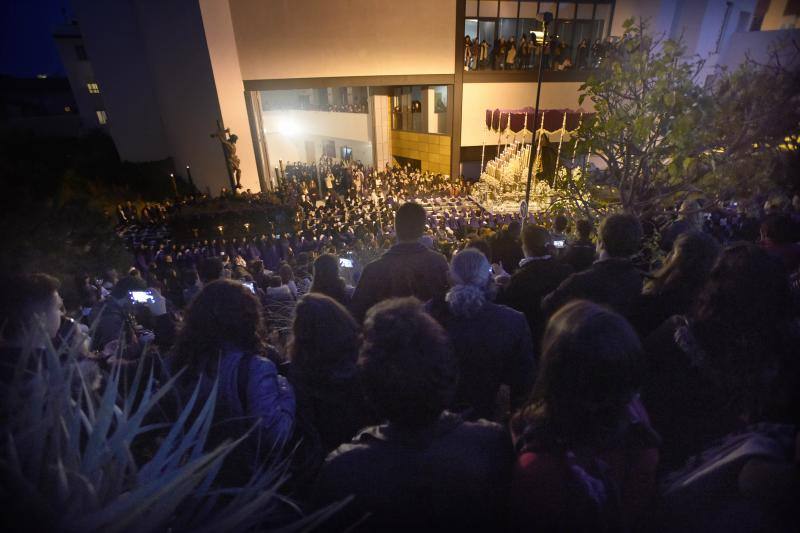 Crucifixión en la Semana Santa de Málaga 2016