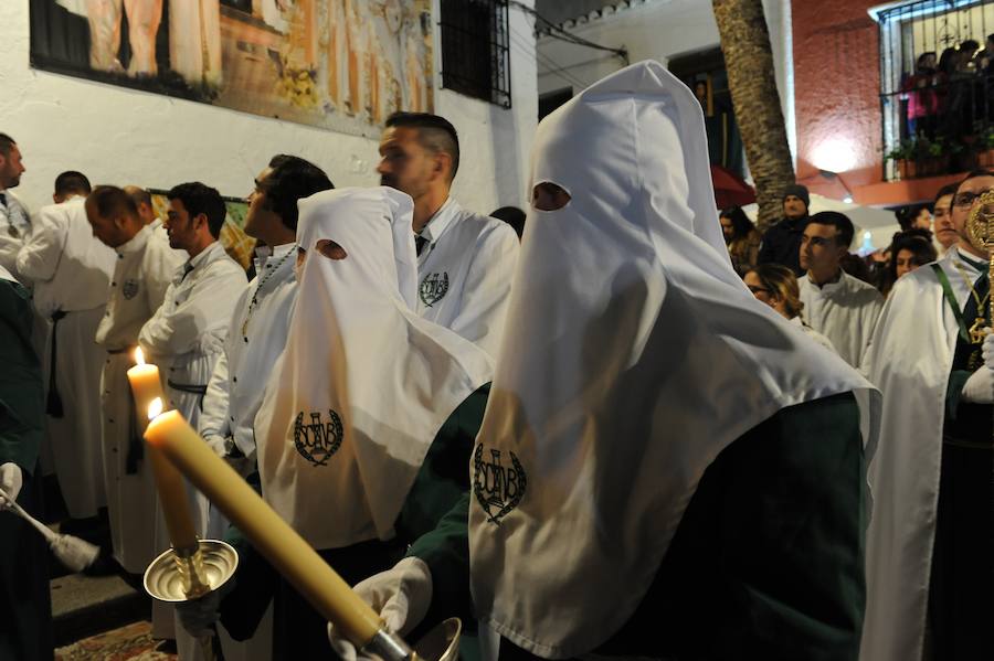 Fotos de la procesión del Cristo atado a la columna en Marbella