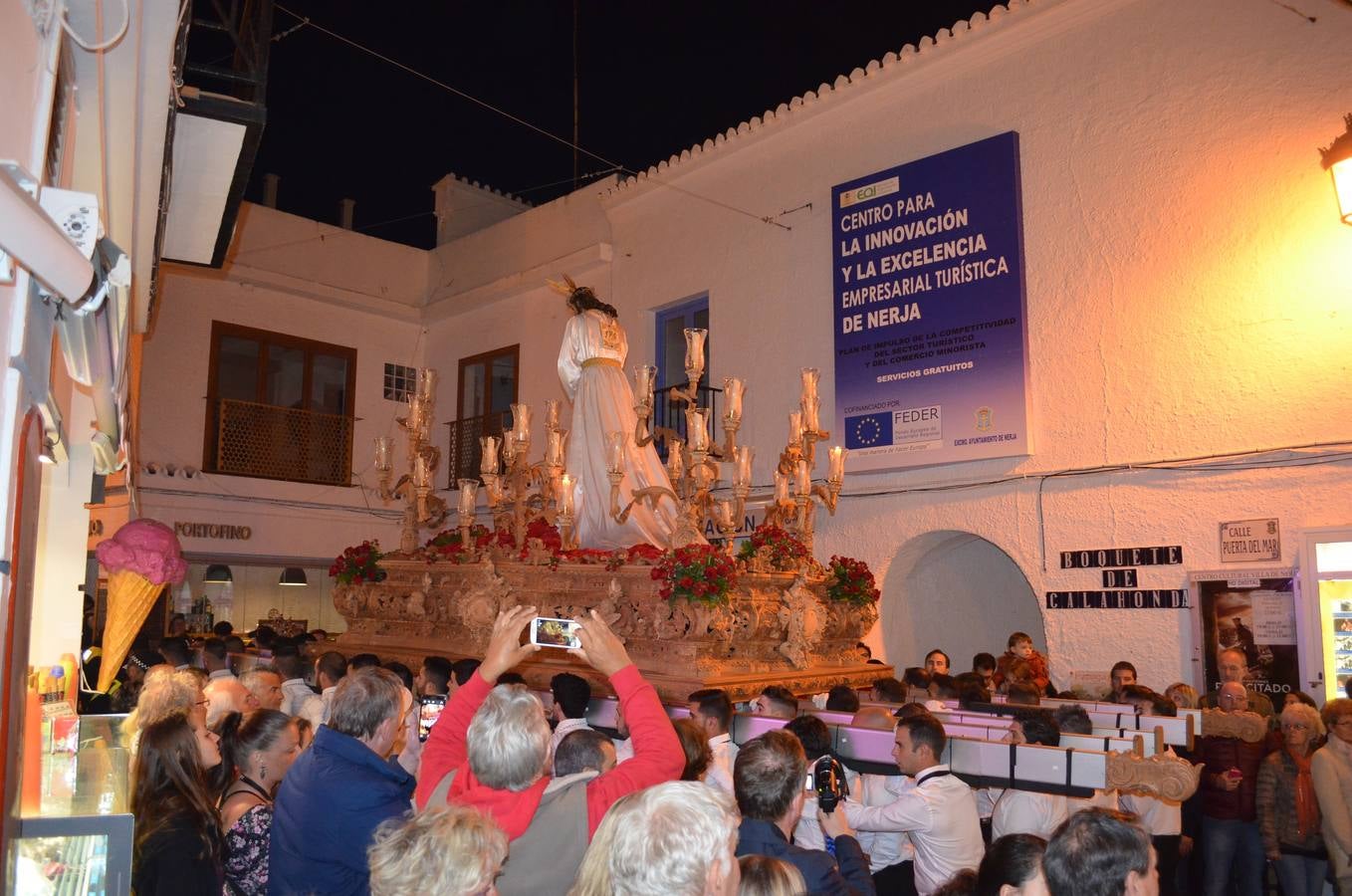 Miércoles Santo de salidas inéditas en Vélez-Málaga