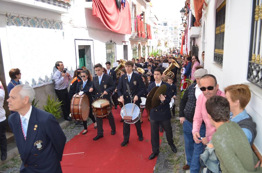 Así ha sido la procesión del Resucitado en Nerja