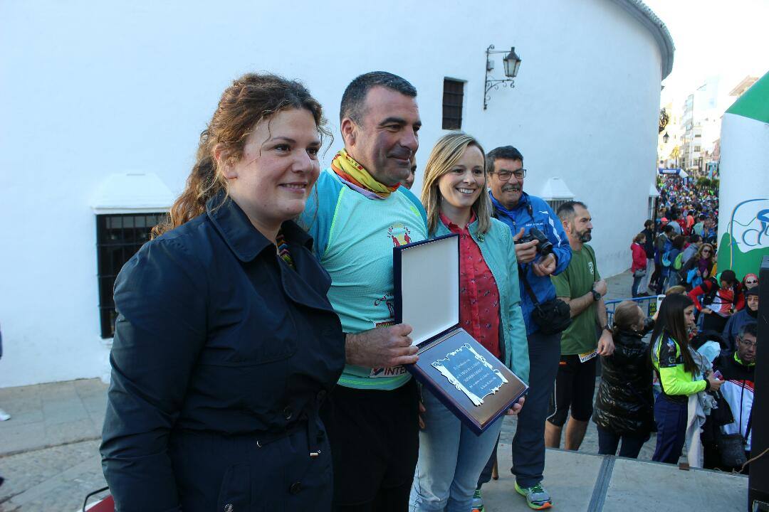 Ronda celebra el XII HOLE, una carrera que homenajea la labor del Tercio en la organización de los 101 kilómetros en mayo