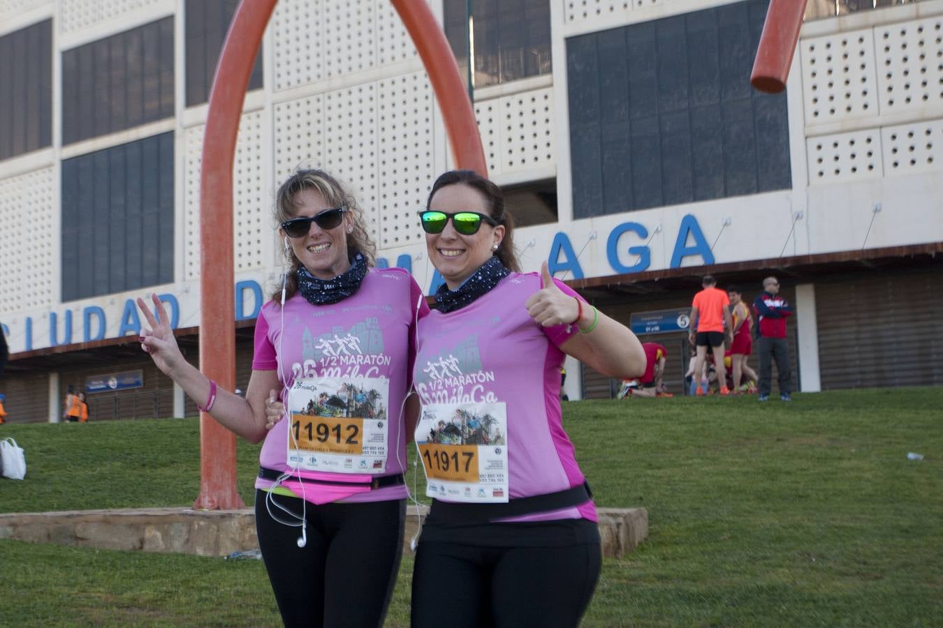 Más de 7.000 corredores participan en la Media Maratón de Málaga