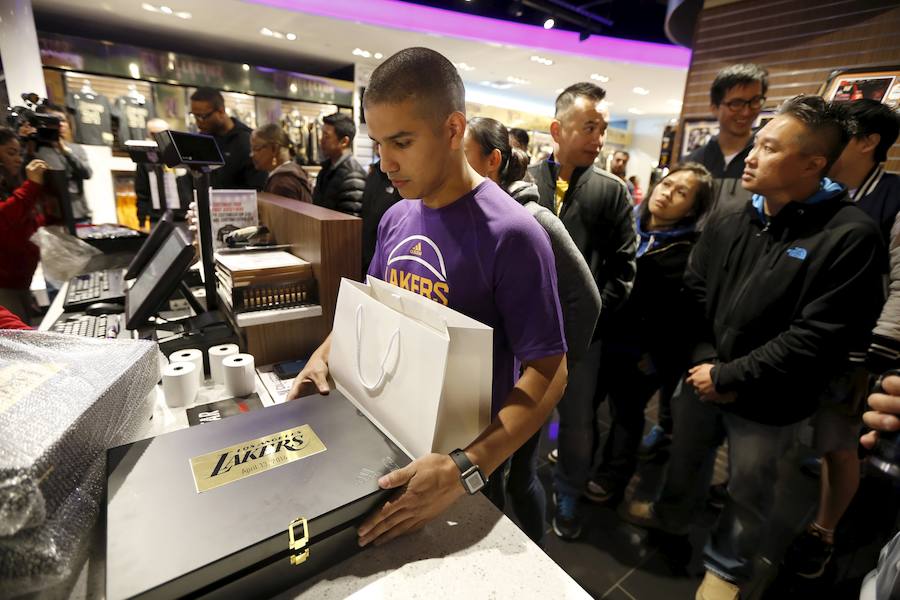 A la caza de los souvenirs de Kobe Bryant antes de su adiós