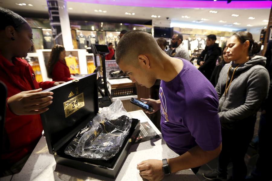 A la caza de los souvenirs de Kobe Bryant antes de su adiós