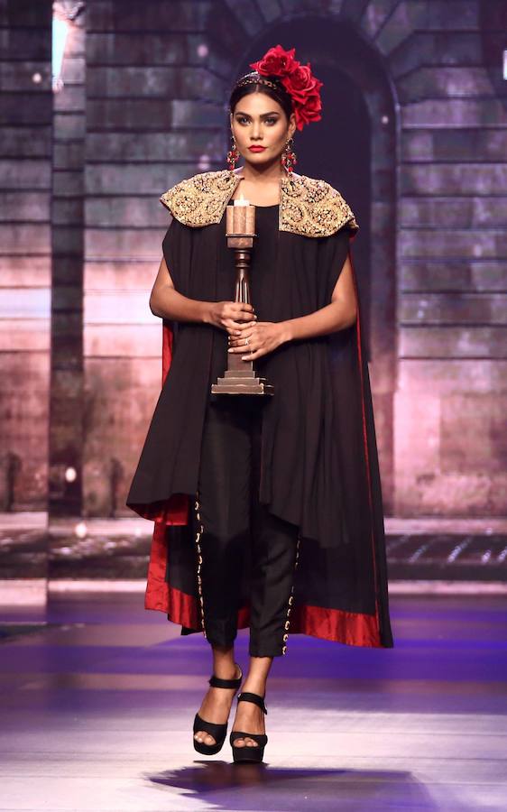 Así visten las novias en Pakistán