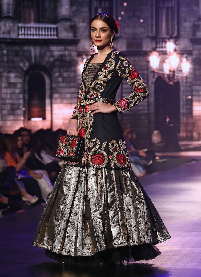 Así visten las novias en Pakistán