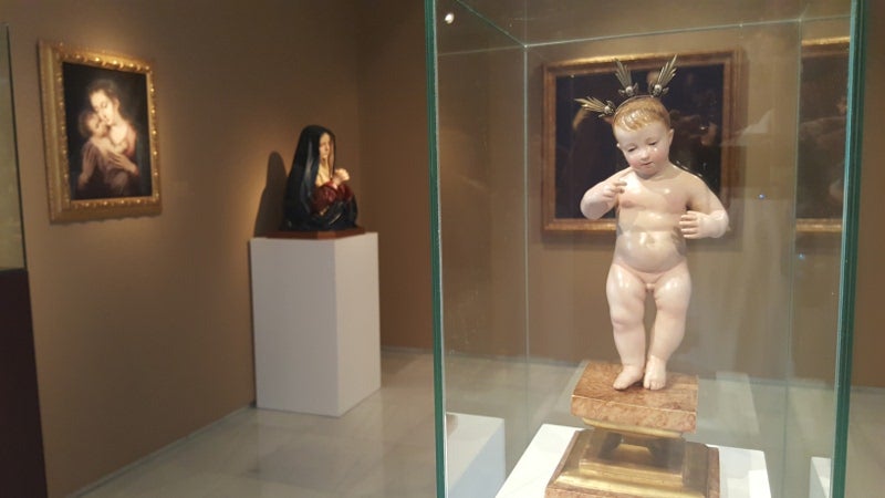 Exposición de arte sacro en el Palacio Episcopal