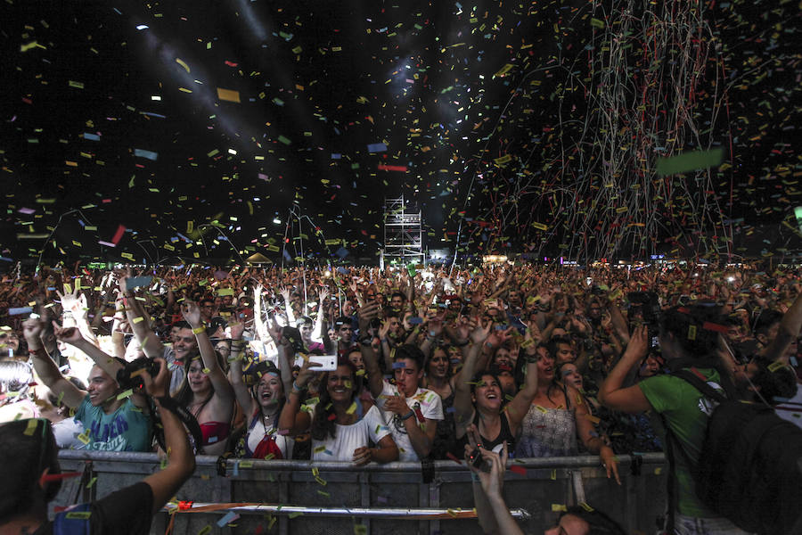 Fotos del concierto de Loquillo en el Weekend Beach Festival de Torre del Mar