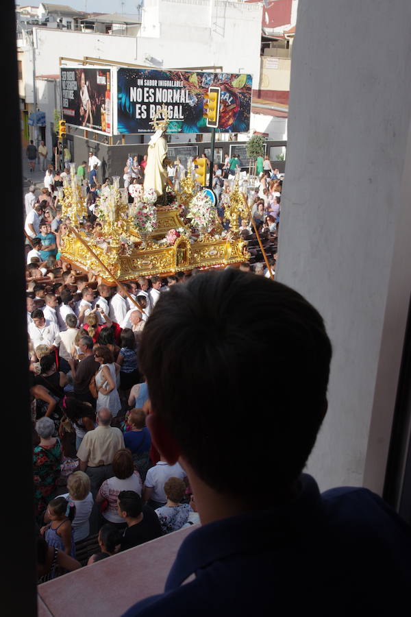 La Virgen del Carmen procesiona por Huelin