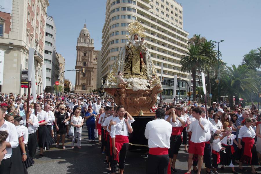 En fotos, la procesión de la Virgen del Carmen del Perchel