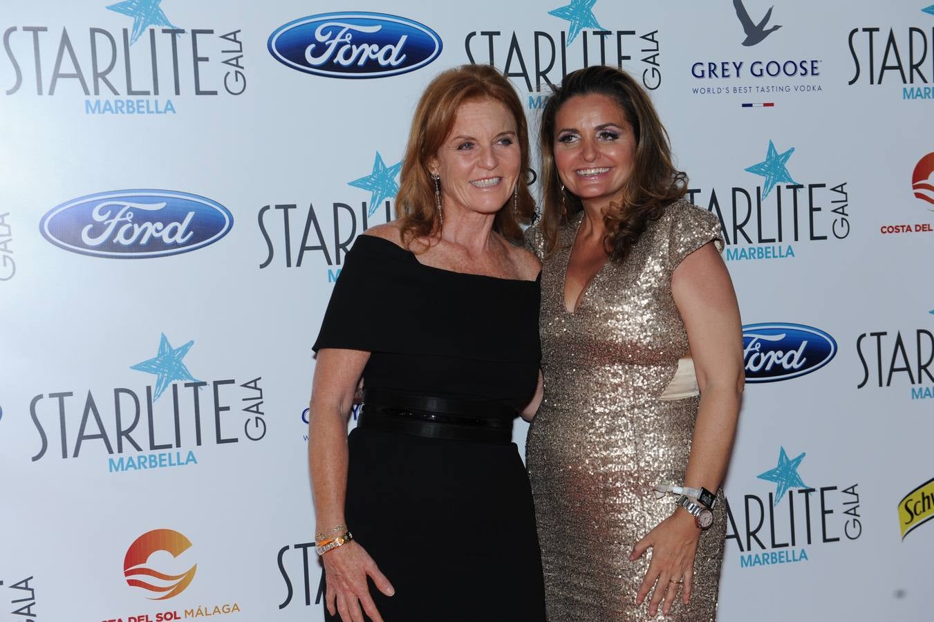 Las estrellas más solidarias en Starlite gala con Banderas