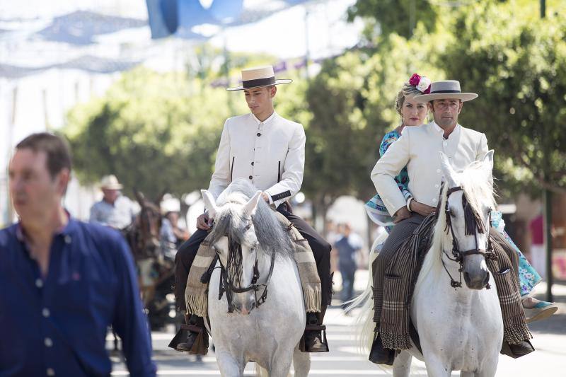 El calor no puede con las ganas de fiesta en el Real el viernes de día