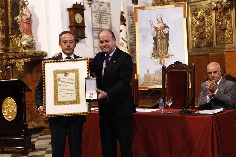 Fotos de las distinciones en el Día de Antequera y Santa Eufemia