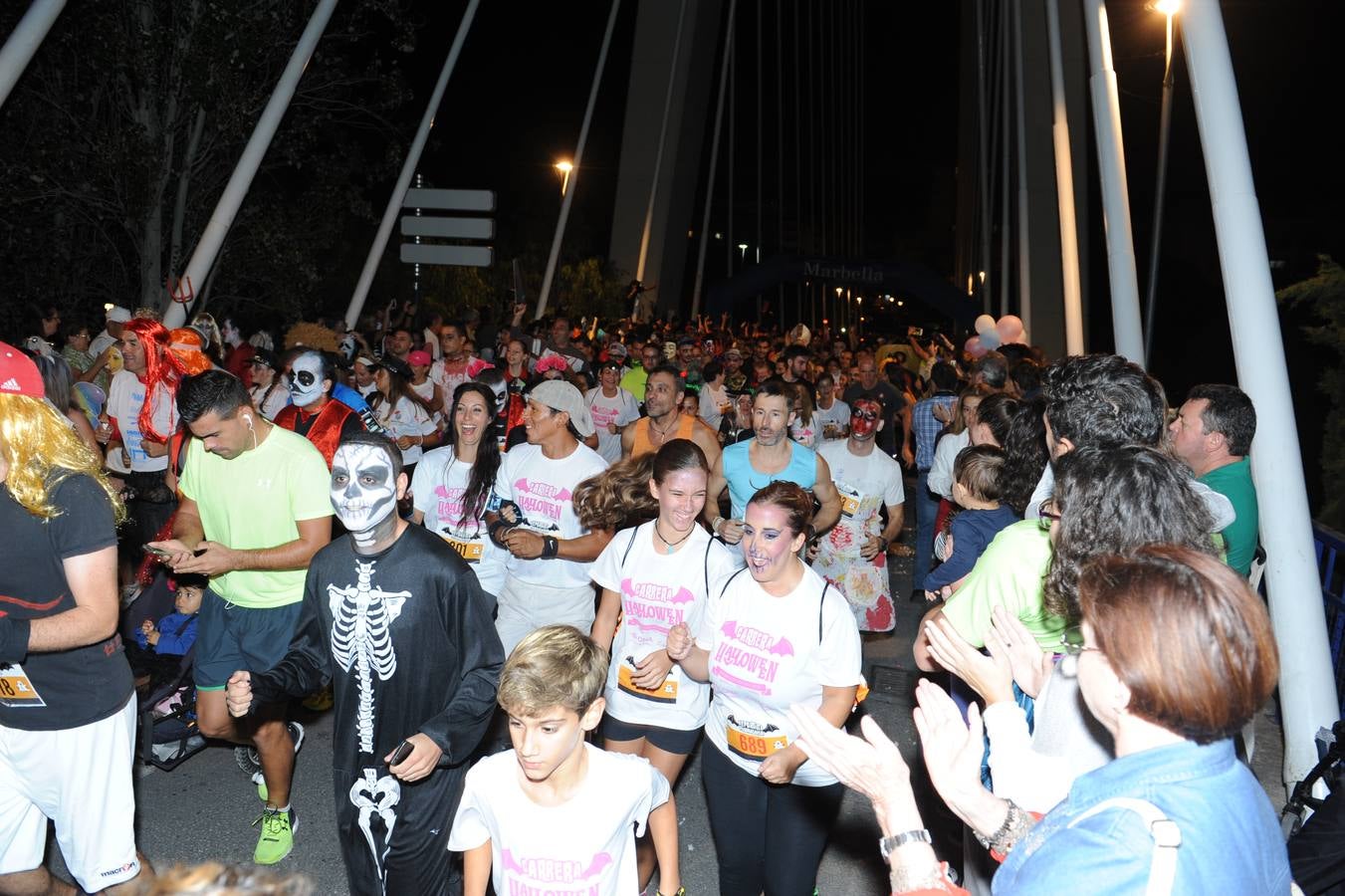 Pablo Ráez, protagonista en la carrera solidaria de Halloween en Marbella