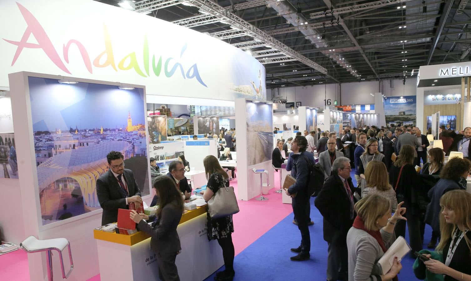 Andalucía saca pecho en la segunda jornada de la World Travel Market