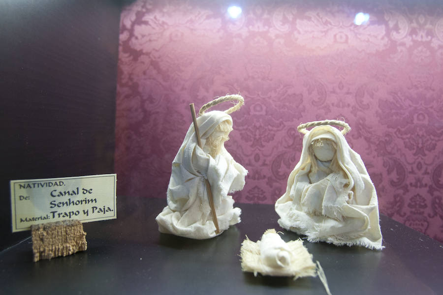 Exposición de belenes de miniatura de la colección de Luis Merino