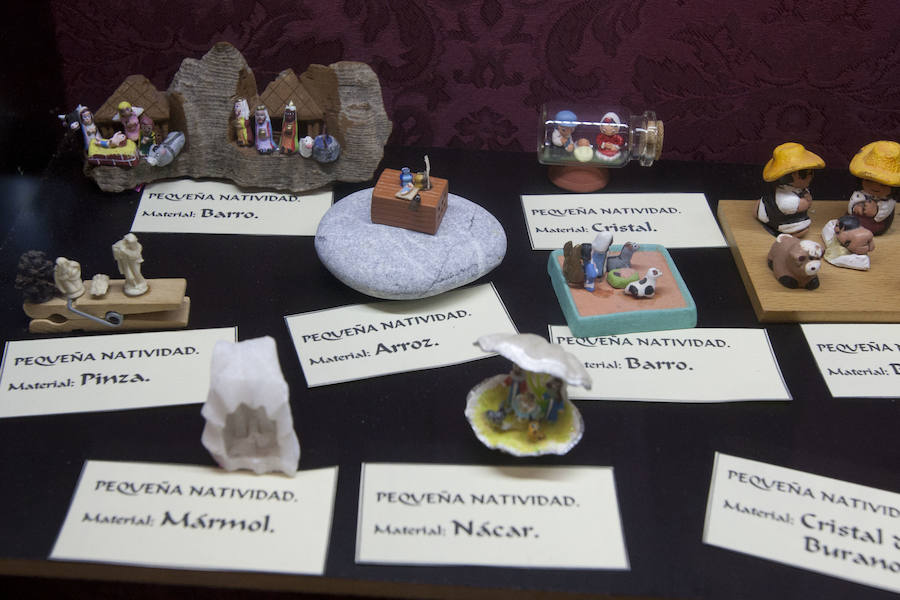 Exposición de belenes de miniatura de la colección de Luis Merino