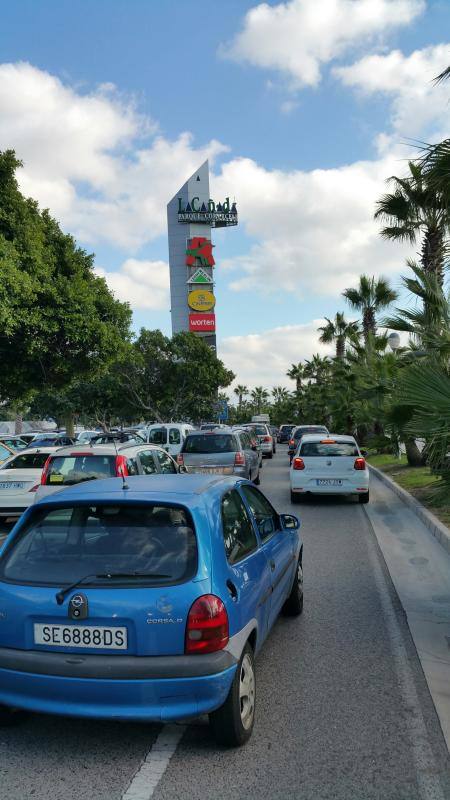 El inicio de las rebajas en Marbella, en fotos