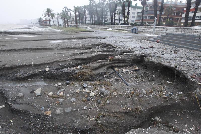 Los efectos de la tromba de lluvia y granizo, en fotos de Fernando González