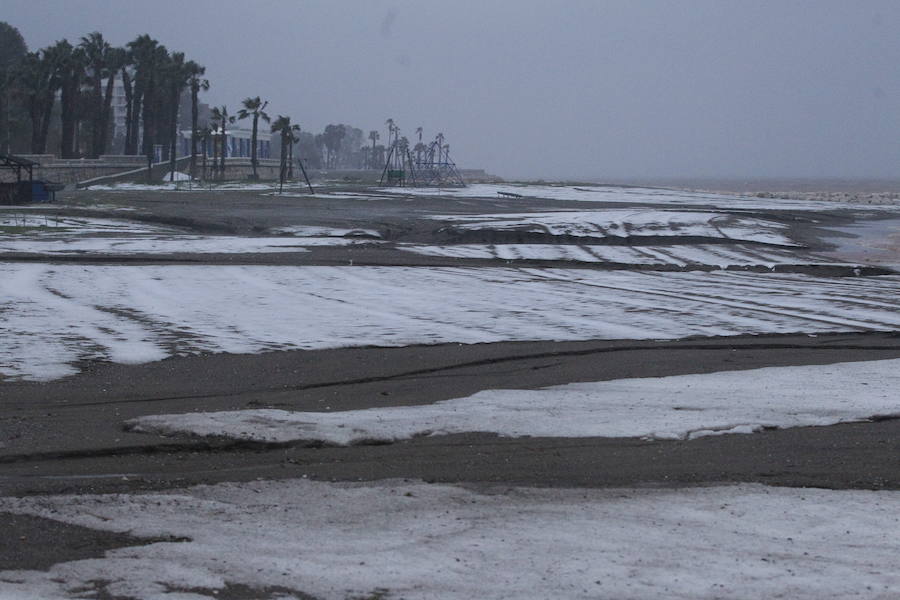 Los efectos de la tromba de lluvia y granizo, en fotos de Fernando González