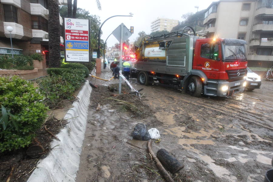 Los efectos de la tromba de lluvia y granizo, en fotos de Fernando González