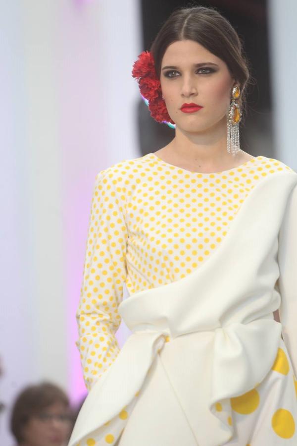 Las mejores fotos del certamen de jóvenes diseñadores de moda flamenca de FIMAF (I)