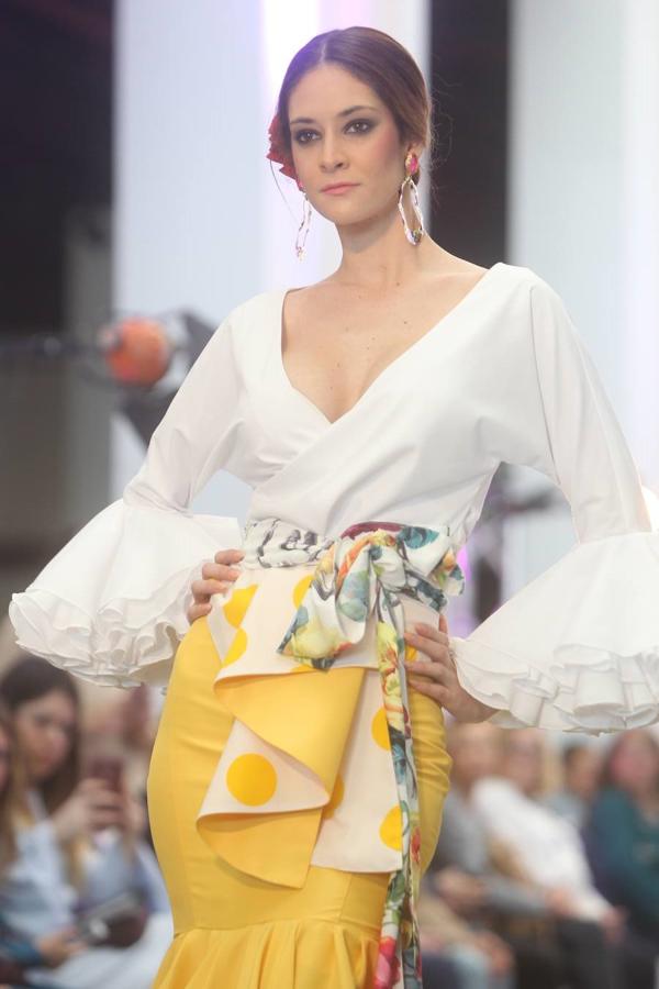 Las mejores fotos del certamen de jóvenes diseñadores de moda flamenca de FIMAF (I)