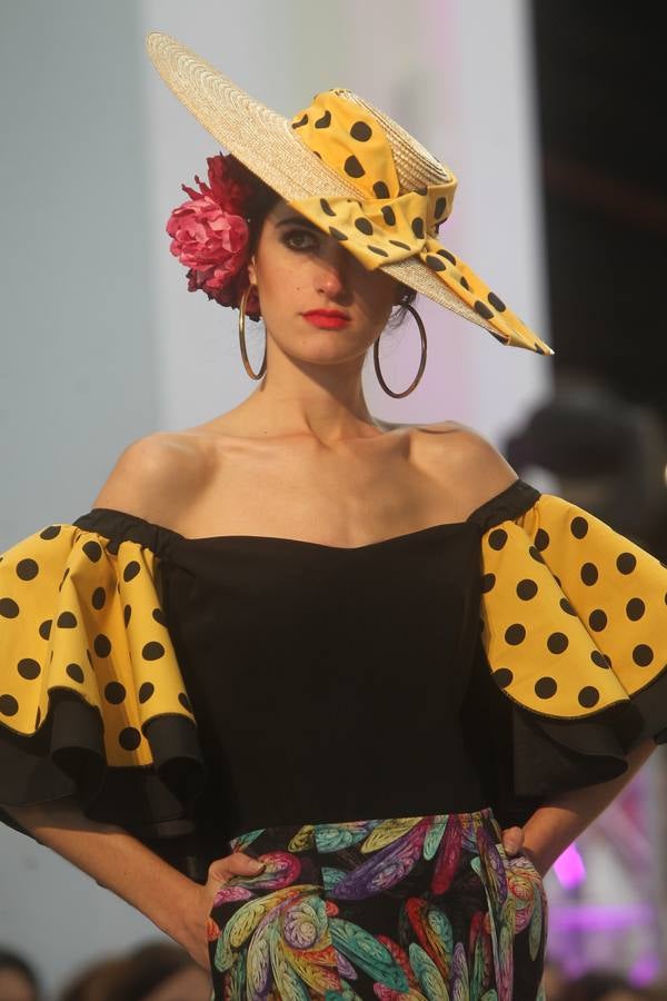 Las mejores fotos del certamen de jóvenes diseñadores de moda flamenca de FIMAF (IV)