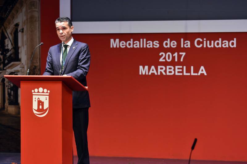 Fotos de la entrega de la Medalla de la Ciudad de Marbella