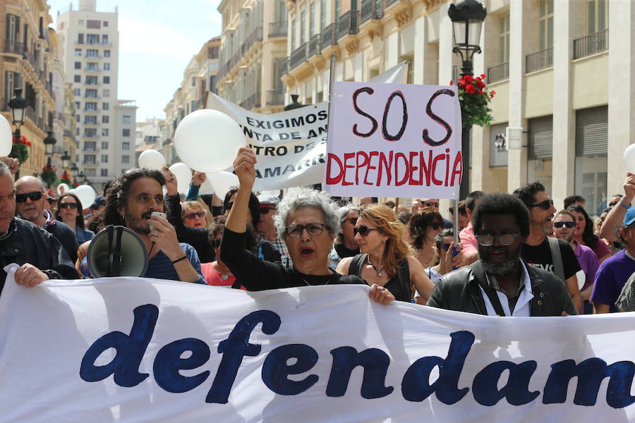 La tercera marcha por la sanidad en Málaga, en imágenes