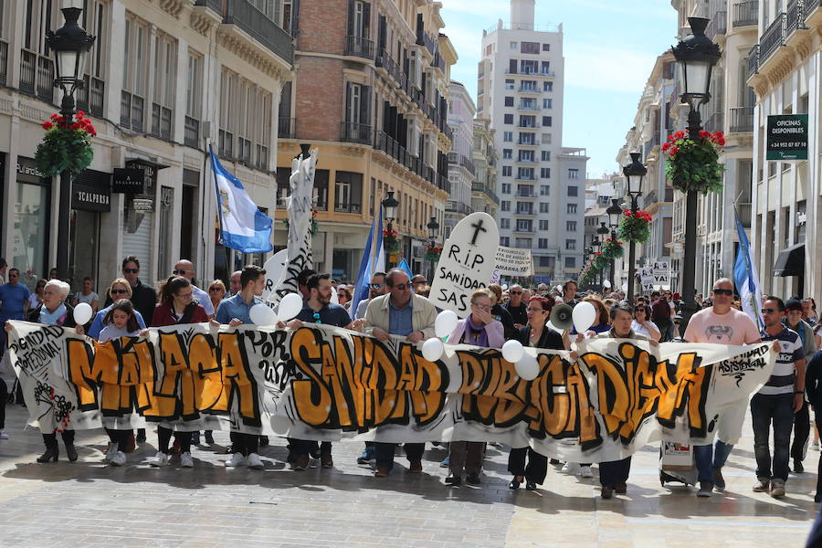 La tercera marcha por la sanidad en Málaga, en imágenes