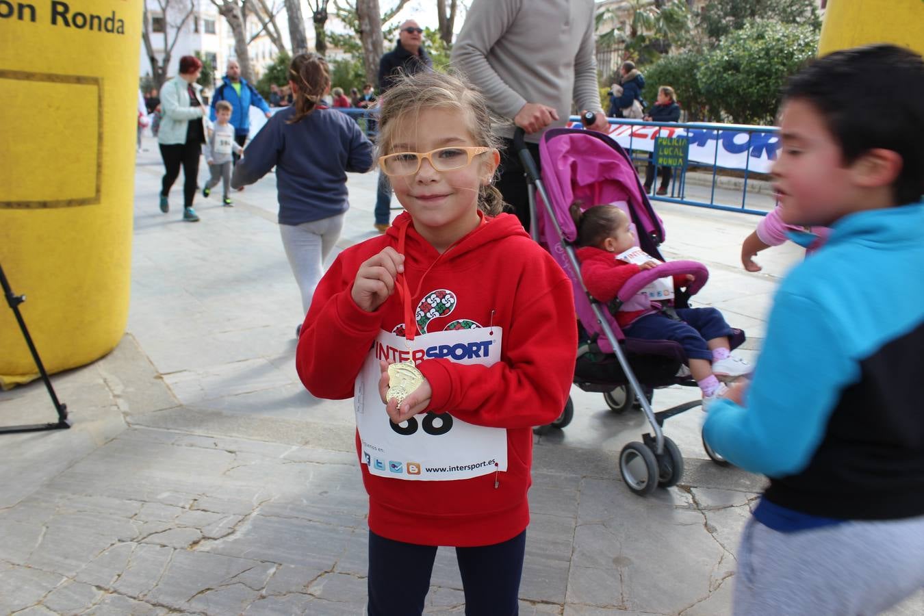 Las mejores fotos de la carrera de agradecimiento a la Legión por los 101 kilómetros