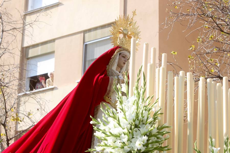 Los traslados del Viernes de Dolores, en imágenes