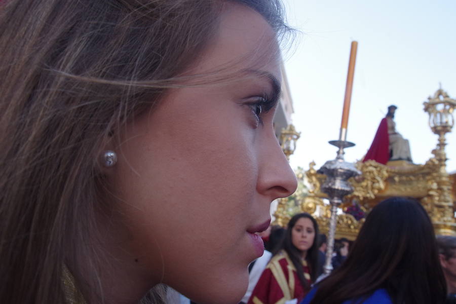 Estudiantes procesiona por Málaga