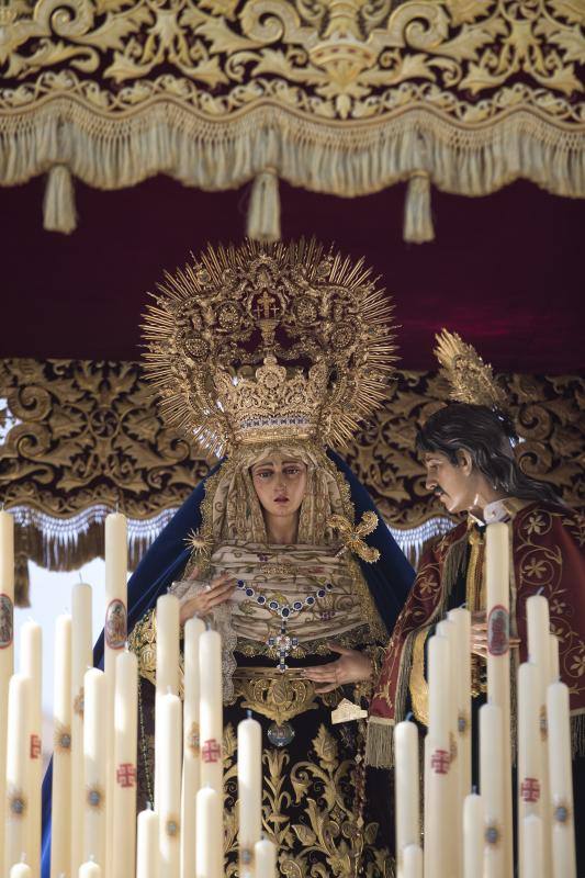 Fotos de la procesión del Monte Calvario, Viernes Santo 2017