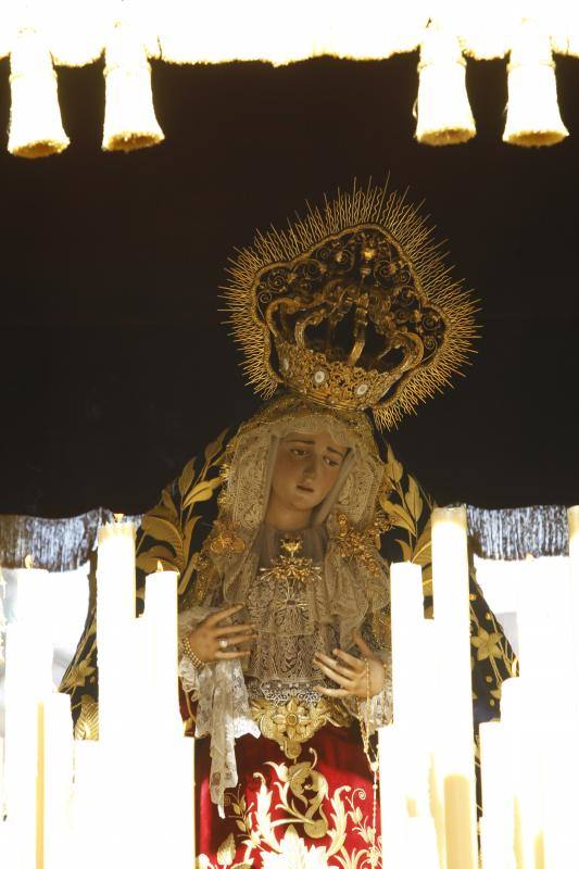 Los Dolores de San Juan, en procesión