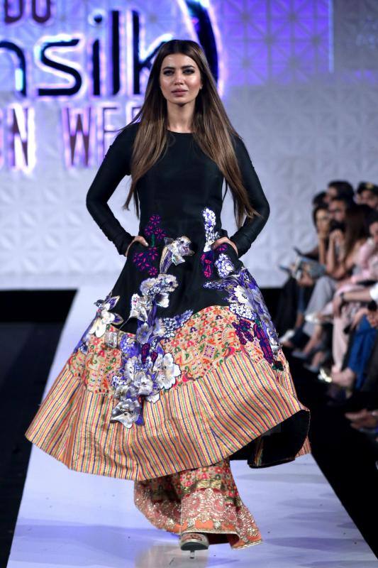 La moda de Pakistán se sube a la pasarela
