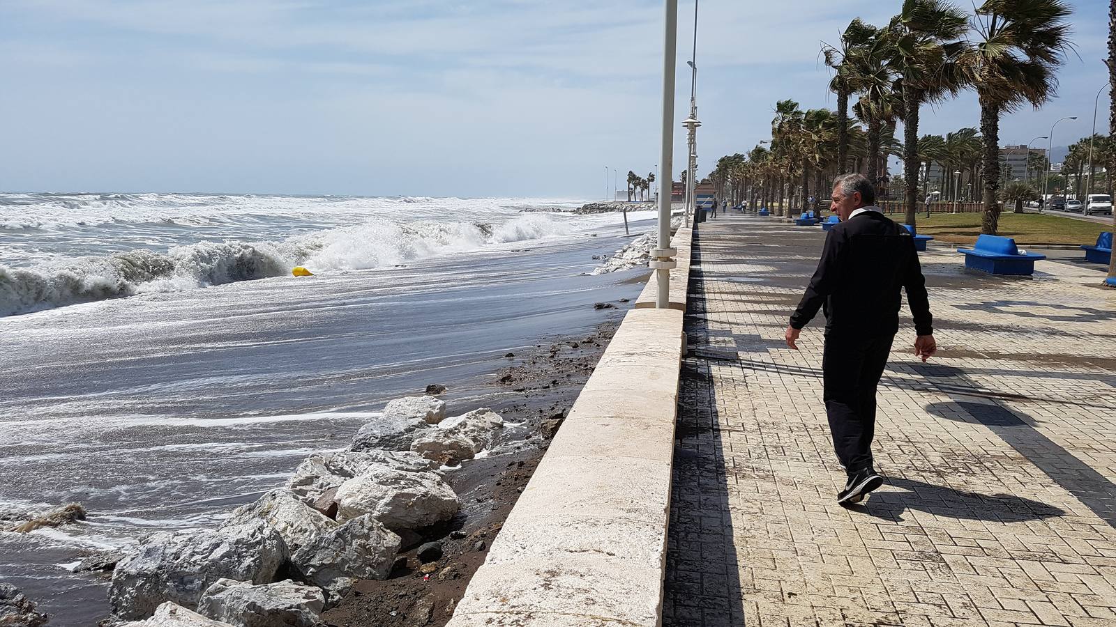 Los efectos del temporal de levante en las playas de Málaga