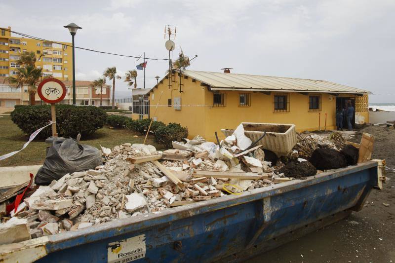 Fotos de los efectos del temporal en las playas de Málaga capital